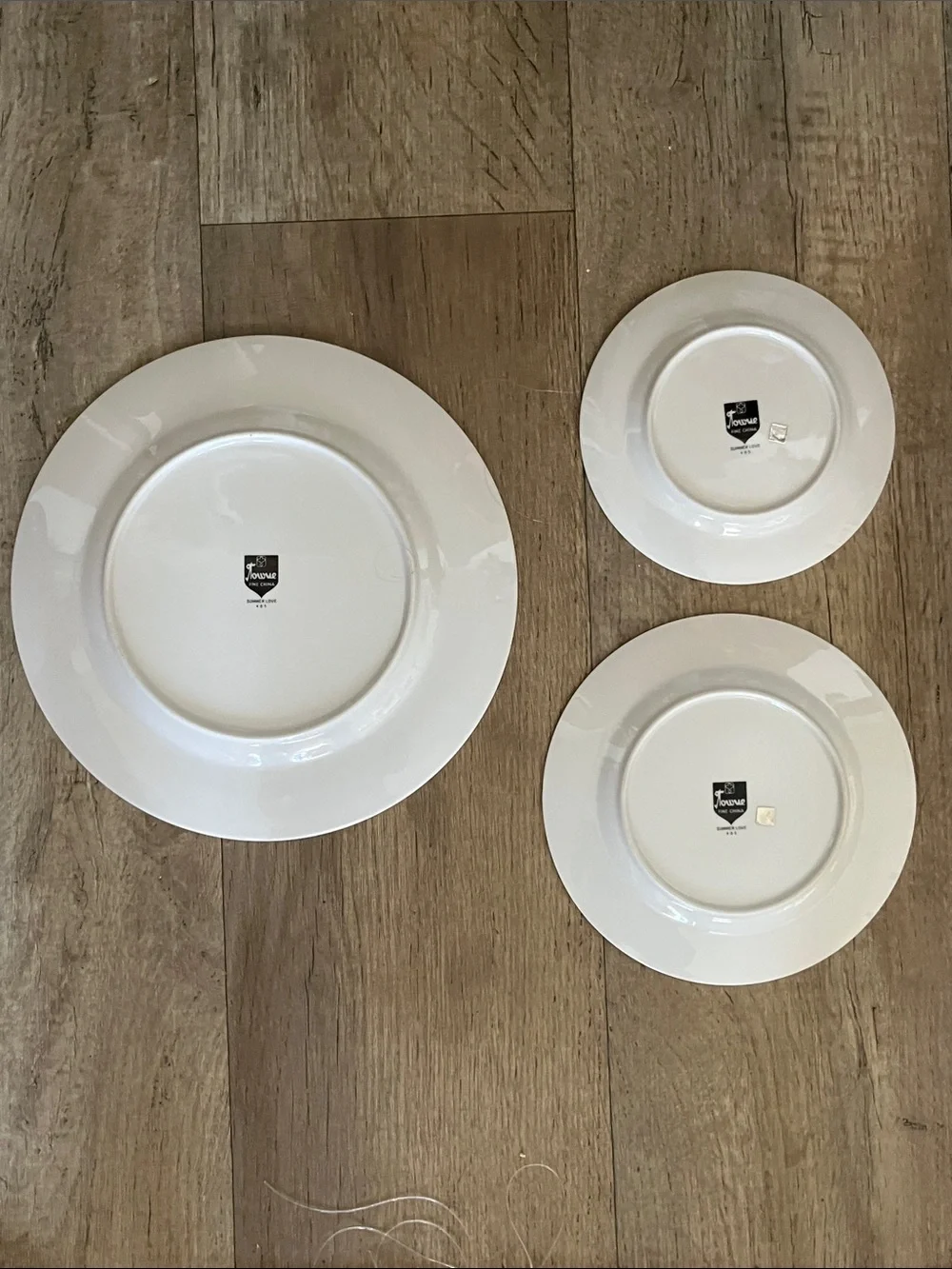 Vintage Towne Classic Floral Dinner Place Setting 